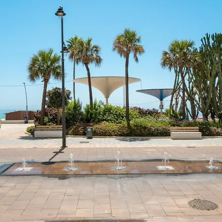 Dormi - Beachfront In Center *
